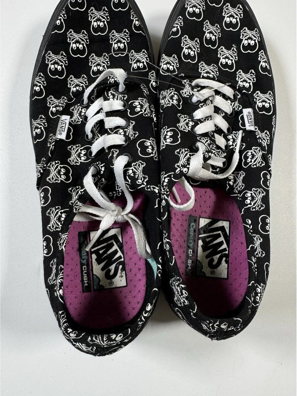 Vans Authentic 721356 Coldhearted Skulls Shoes Black White Men’s 9 Women’s 10.5